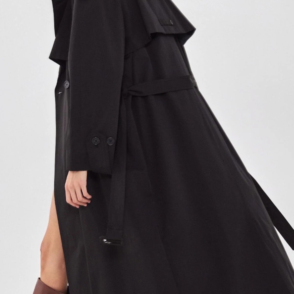 De Rococo black trench coat (NWT)